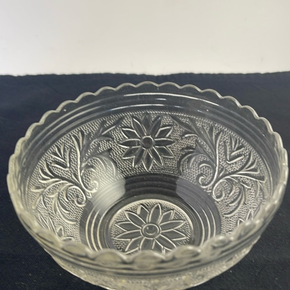 Sandwich Glass Pattern Clear Crystal Depression Scalloped Bowl 5” Vintage
